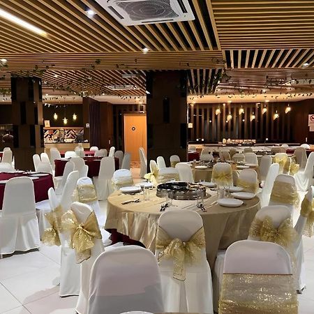 D Arc Hotel Κότα Κιναμπαλού Εξωτερικό φωτογραφία