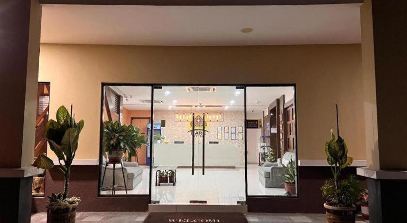 D Arc Hotel Κότα Κιναμπαλού Εξωτερικό φωτογραφία