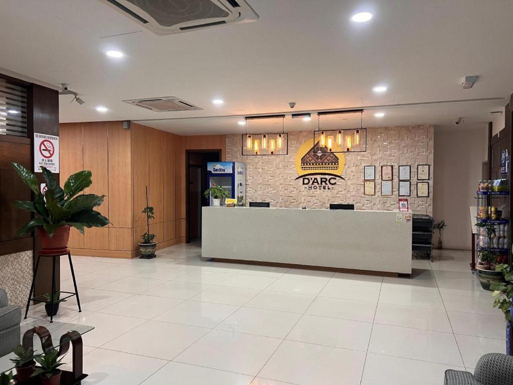 D Arc Hotel Κότα Κιναμπαλού Εξωτερικό φωτογραφία