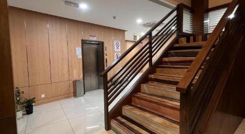 D Arc Hotel Κότα Κιναμπαλού Εξωτερικό φωτογραφία