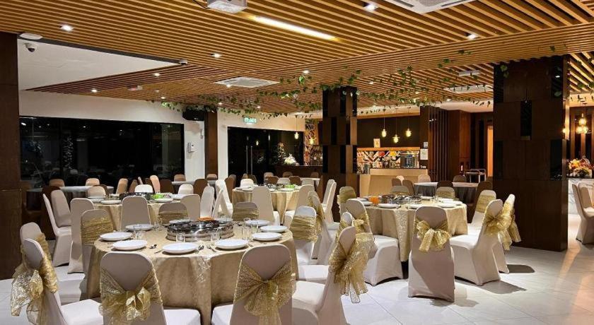 D Arc Hotel Κότα Κιναμπαλού Εξωτερικό φωτογραφία